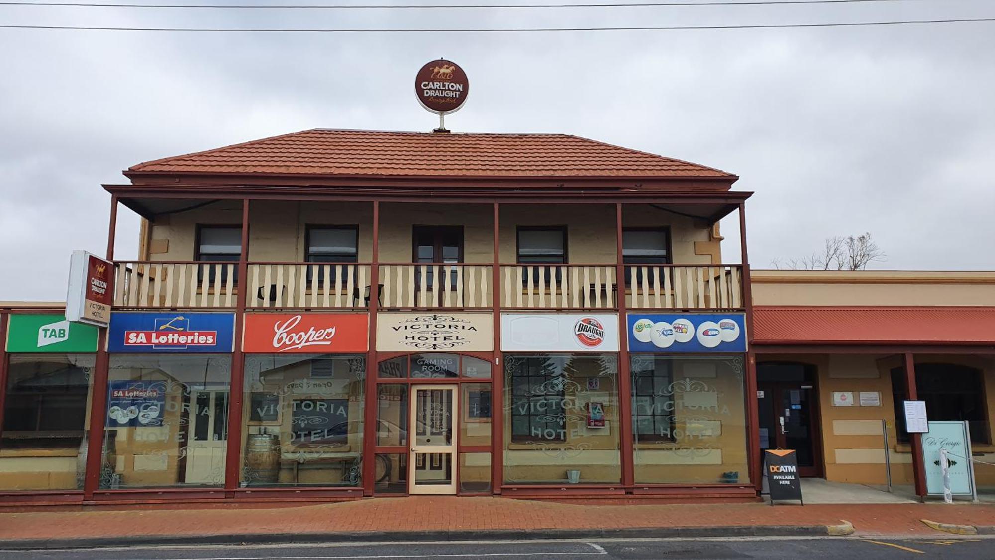 The Victoria Hotel Port MacDonnell Exterior photo